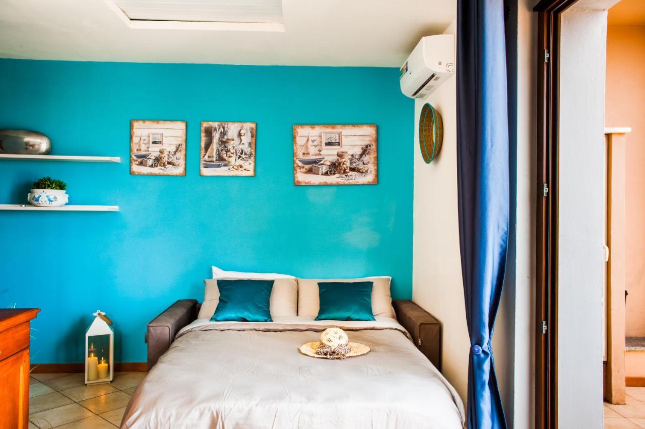 Casa Vacanze Il Grecale-A Pochi Passi Dal Mare Apartment Castelsardo Luaran gambar